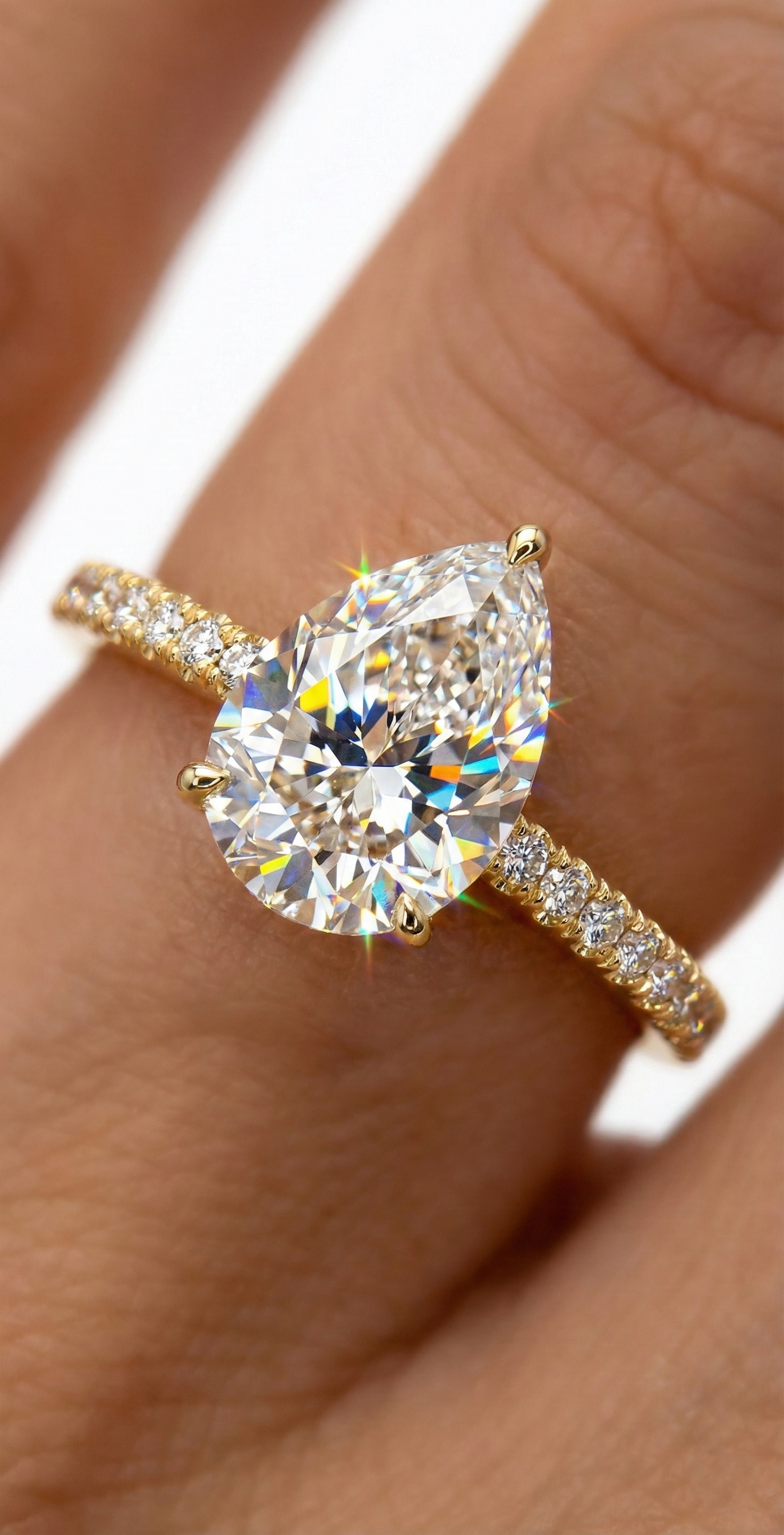 Cosmos Collective Ring