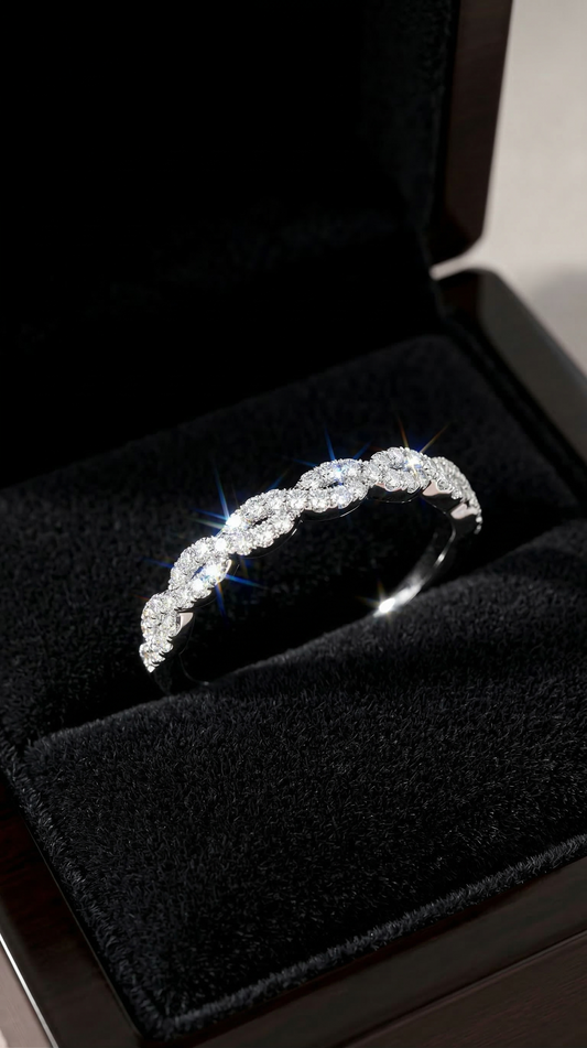 Sparkling Swirl Ring