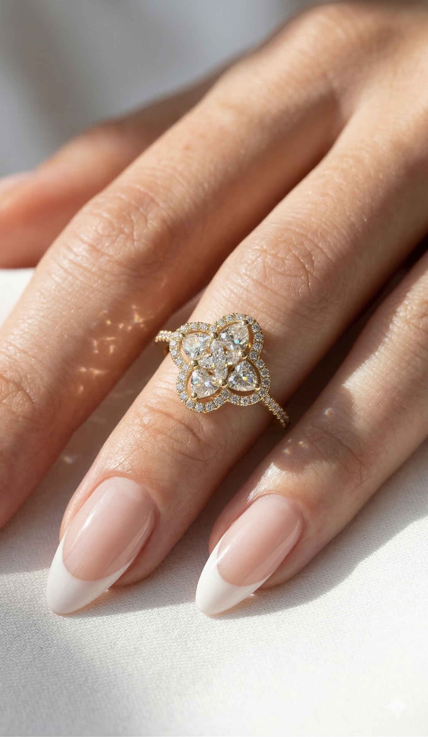 Clover Elegance Ring