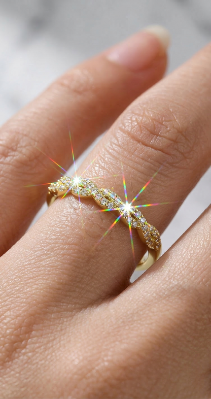 Sparkling Swirl Ring