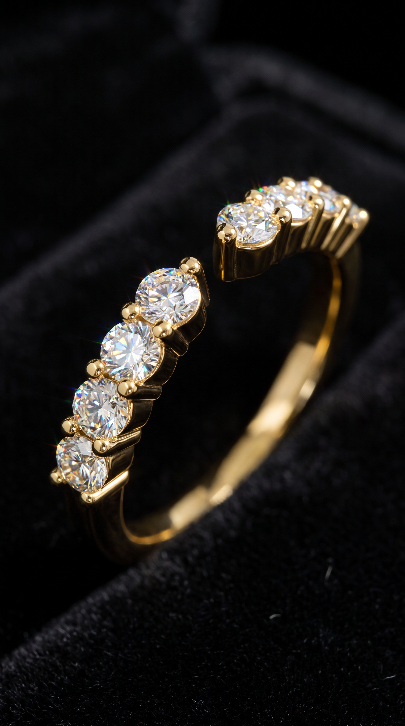 Celestial Embrace Ring Gold
