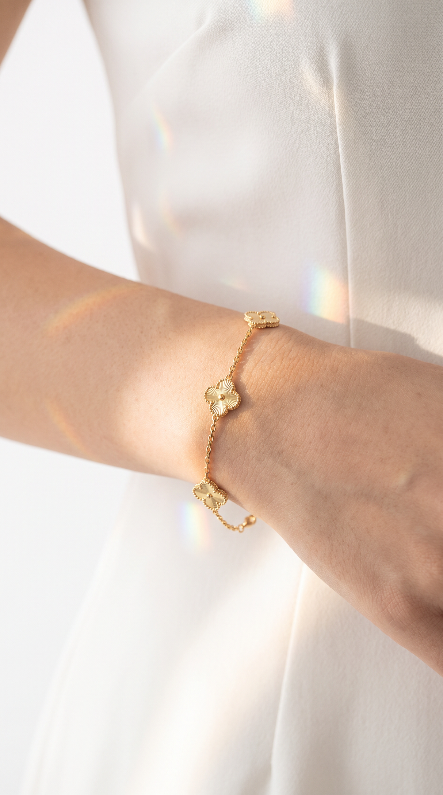 Lucky Clover Bracelet Gold