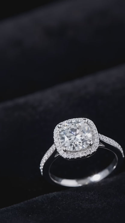 Majestic Diamond Ring